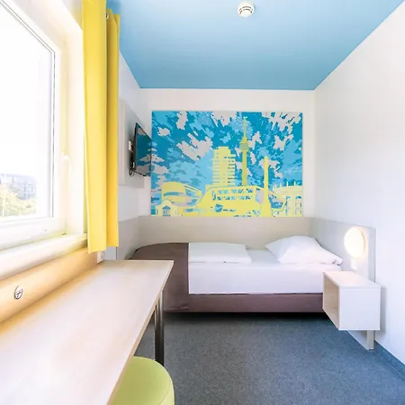 Stuttgart-city 3*