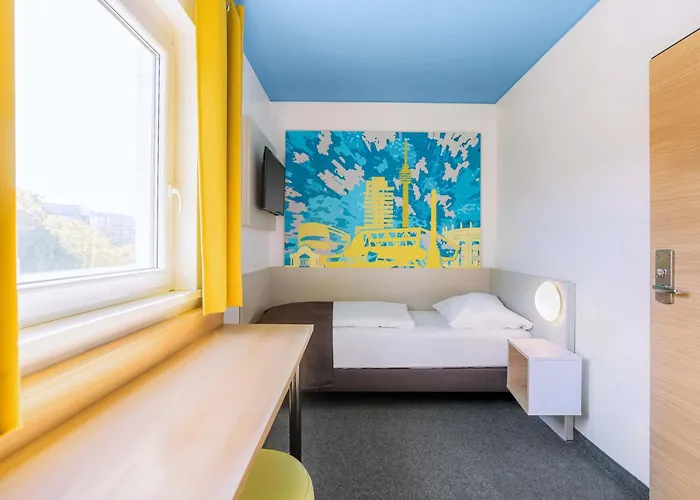 シュトゥットガルト-シティ 3*